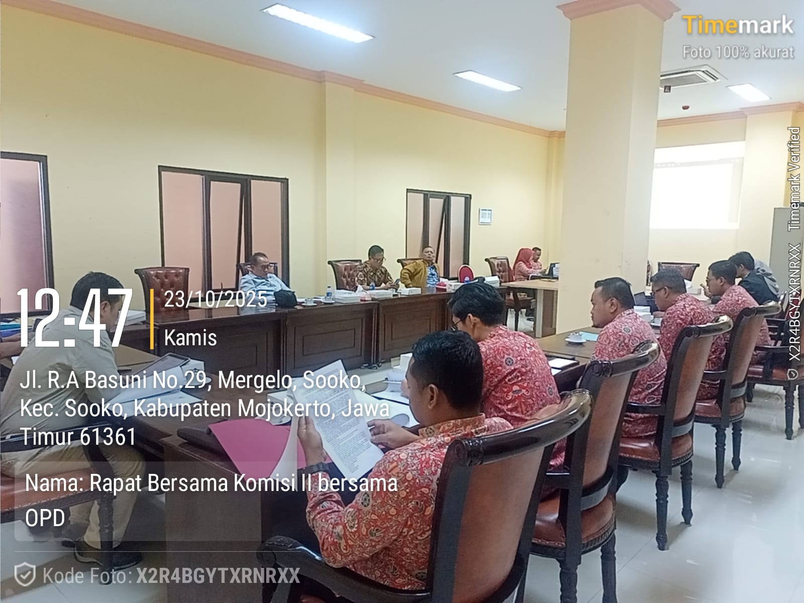 Rapat Kerja Komisi II DPRD Kabupaten Mojokerto bersama OPD, dan Hearing bersama Koperasi Budi Arta, Tanggal 23 Oktober 2025